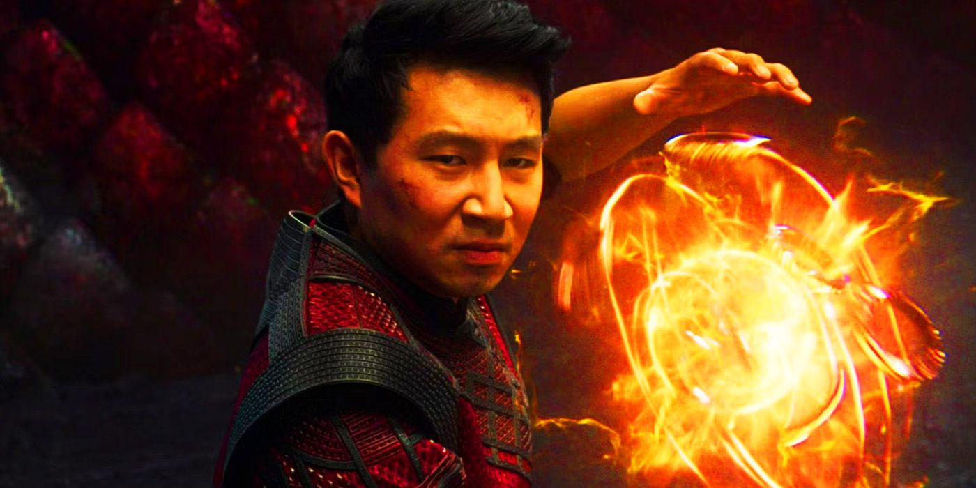 Shang-Chi using the Ten Rings in Shang-Chi and the Legend of the Ten Rings