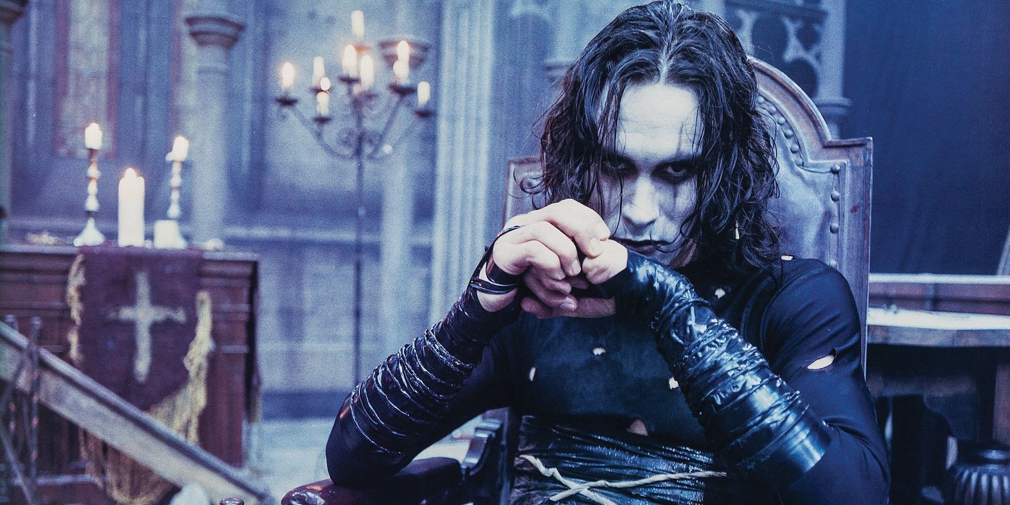 El reinicio de The Crow de 2024 podría haberse salvado con esta conexión con la película de Brandon Lee