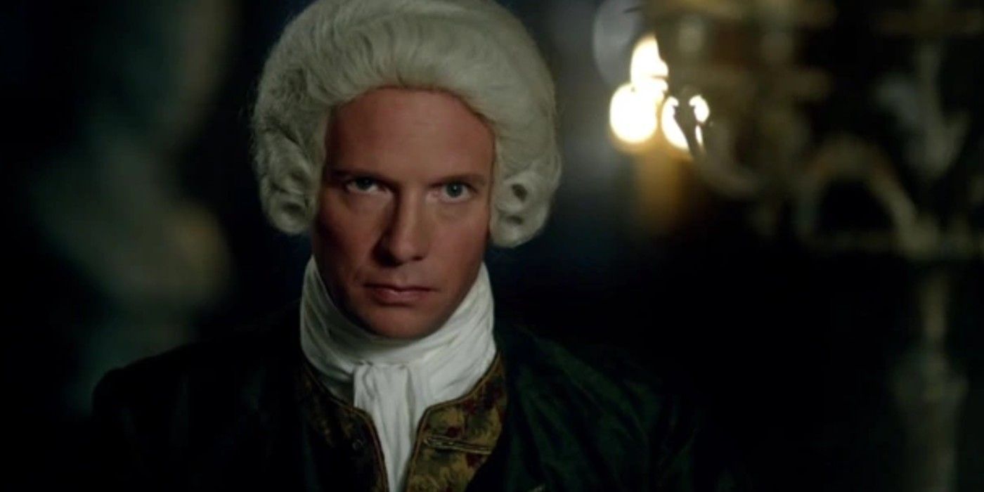 Thomas Hamilton in a powdered wig in Black Sails