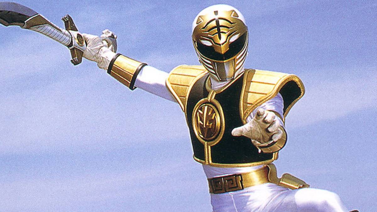 “Power Rangers: The Return” Leaves Fans With A Massive Question: Who Is ...