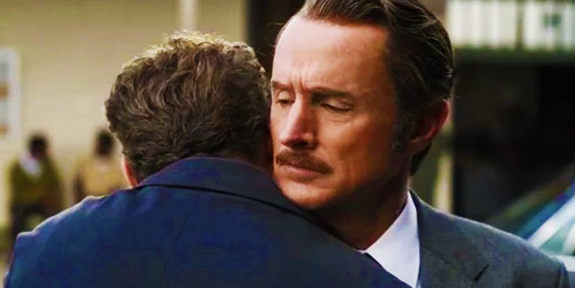 Tony Stark hugging Howard Stark in Avengers Endgame