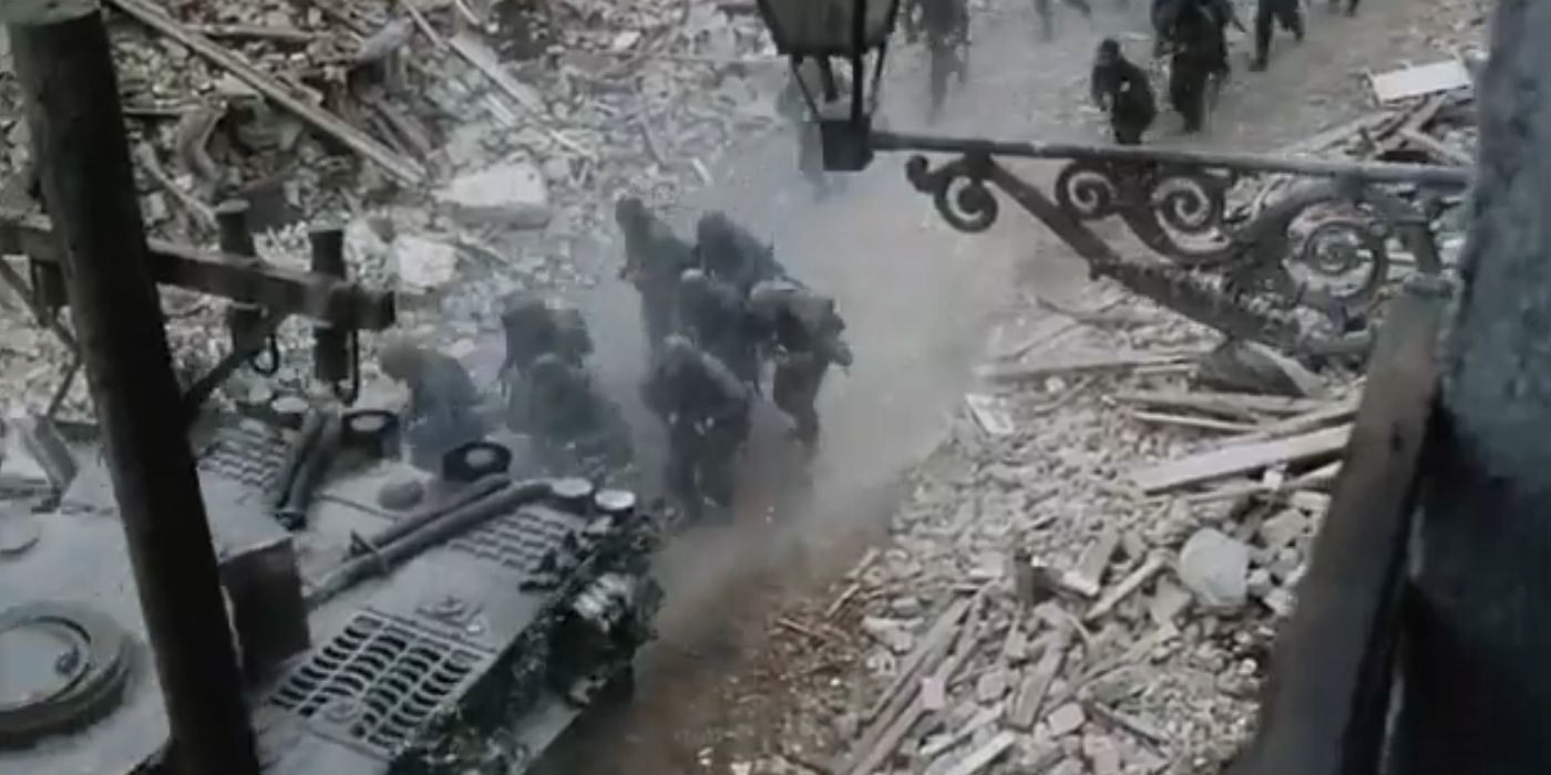 What Saving Private Ryan's D-Day Scene Gets Wrong Explained By Historian