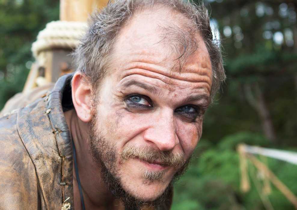 Gustaf Skarsgard as Floki looking curious in Vikings