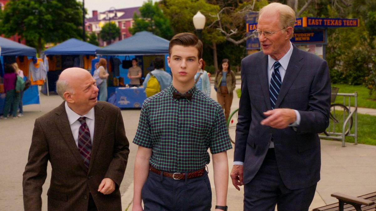 Sheldon Awai Iain Armitage Reunites With Young Sheldon Co-Star After They Missed Out ...
