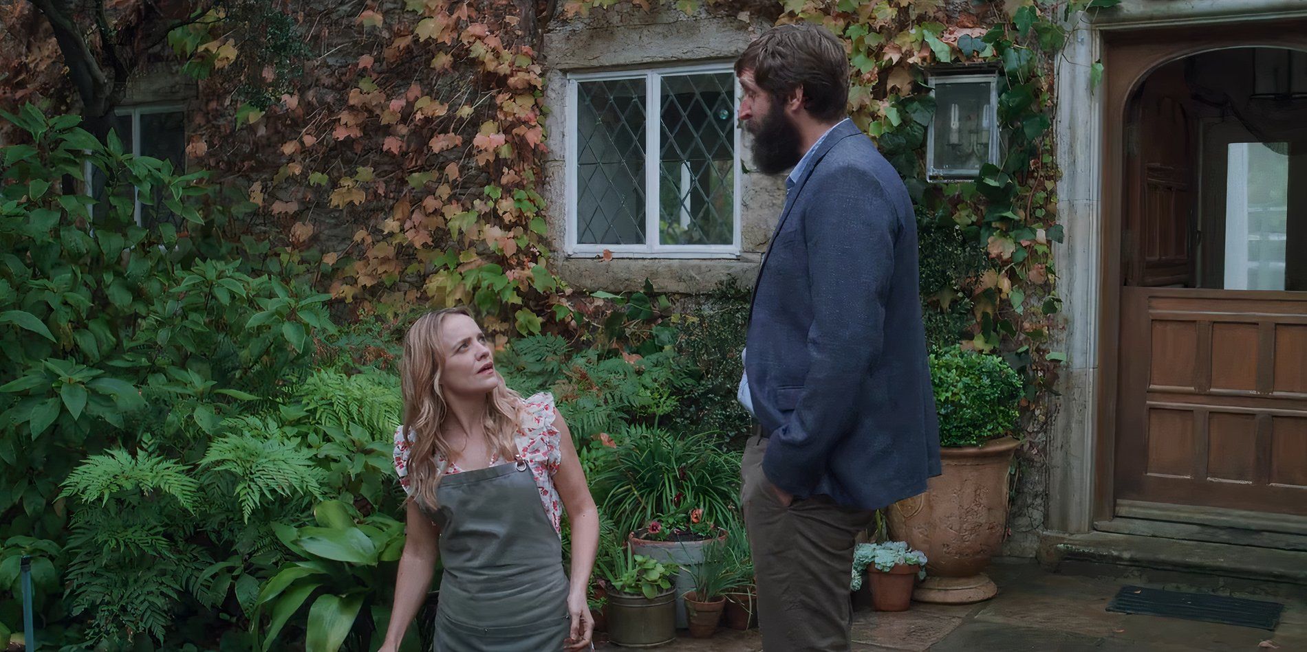 A Family Affair Review: Joe Wilkinson Is Wasted In This Lukewarm New Comedy