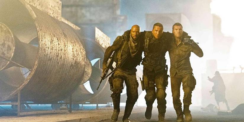 Barnes John e Marcus em O Exterminador do Futuro: A Salvação