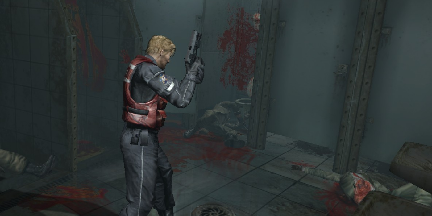 Cold Fear player walks in the bathroom