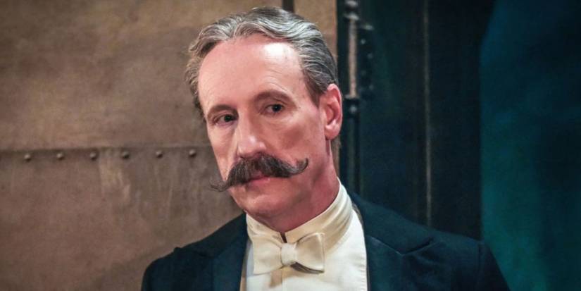 Elias Woodstone in Ghosts