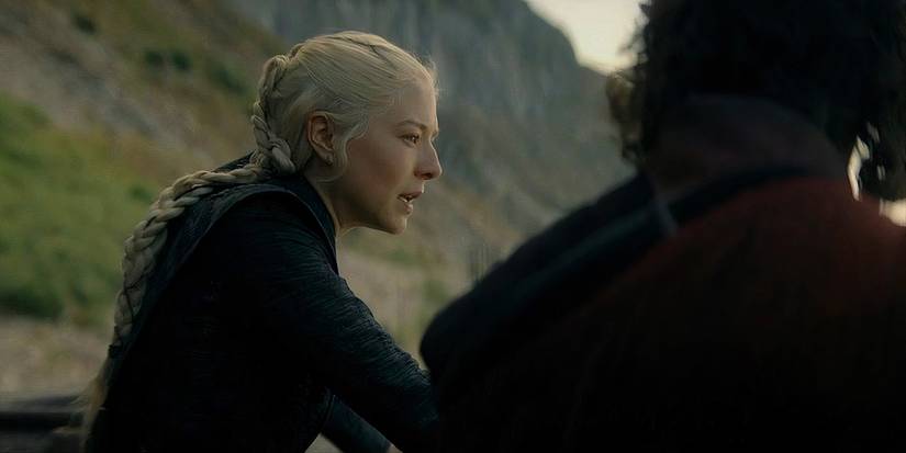 Emma d'Arcy como Rhaenyra sentada conversando com Jacaerys na casa da segunda temporada da Dragon