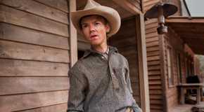Thomas Brodie-Sangster in Godless