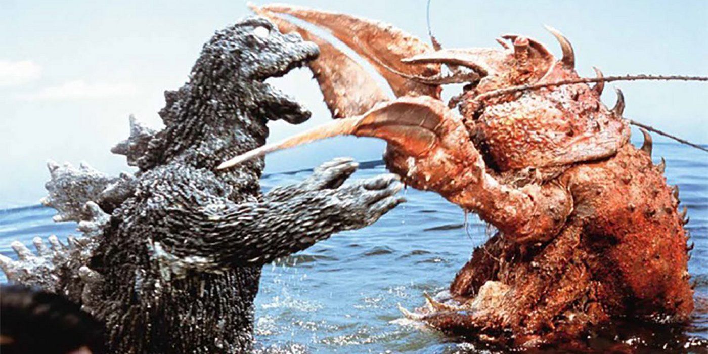 Godzilla combatte Ebirah nella serie Showa