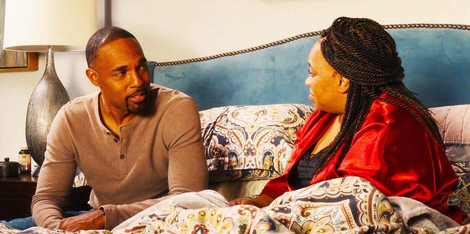 Jason George as Ben Warren and Chandra Wilson as Miranda Bailey in Station 19 season 7, episode 7