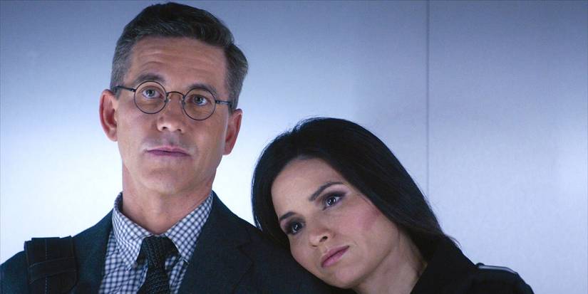 Jessica Knight resting her head on Jimmy Palmer's shoulder in NCIS