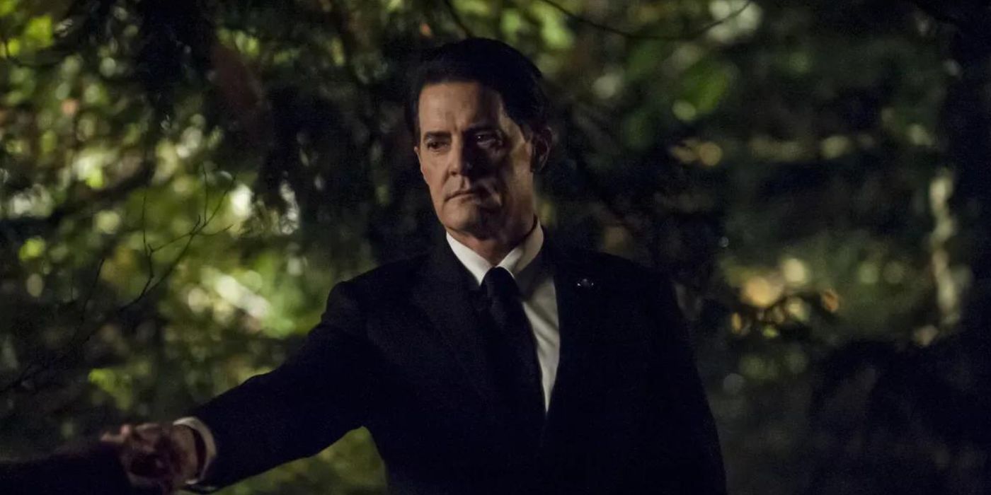 9 Questions & Mysteries Twin Peaks Season 4 Could Answer 7 Years After Ambiguous Ending