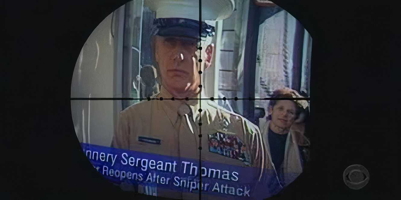 Mark Harmon as Gibbs wearing a marine uniform and being targeted by a sniper in NCIS season 1