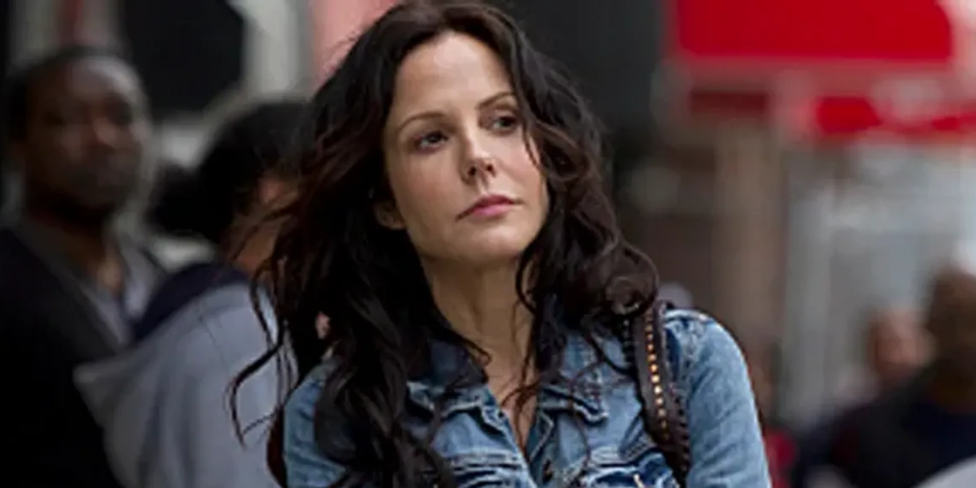 Weeds Revival Gets Development Update From Mary Louise Parker After A Year Of No News