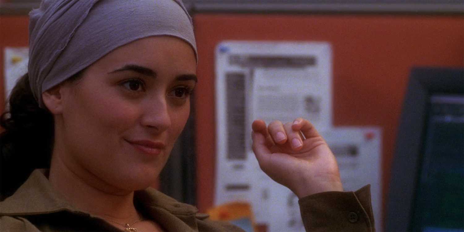 Cote de Pablo as Ziva David smiling in NCIS