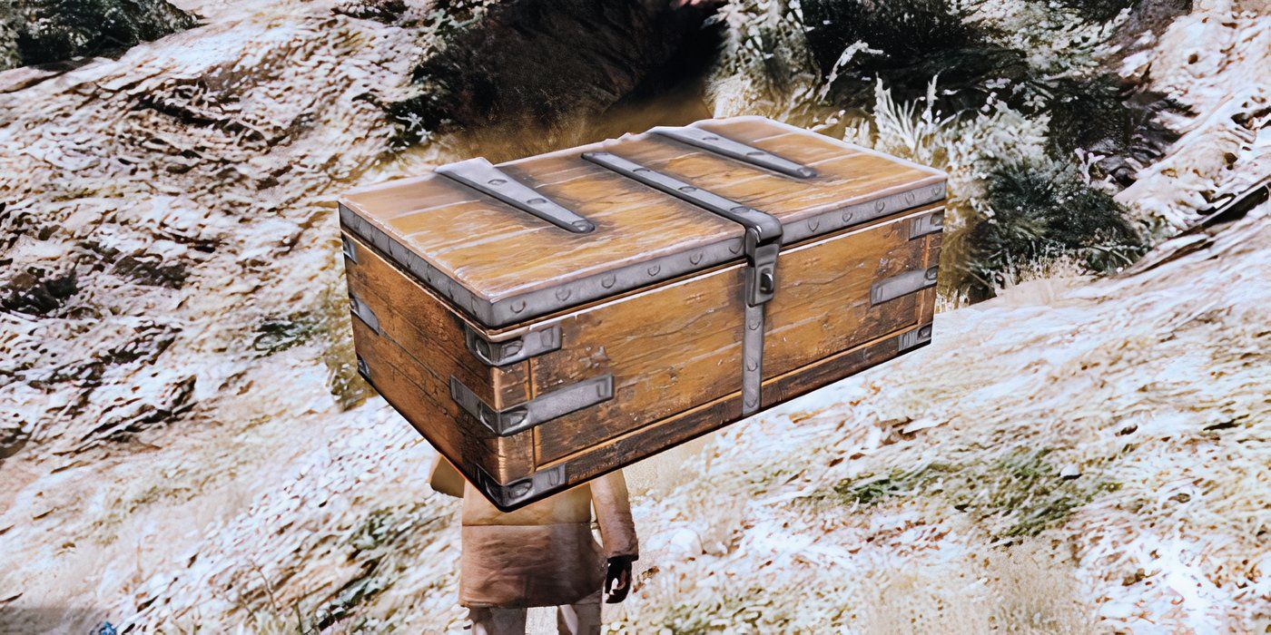A player finding a Treasure Hunt in GTA Online with the chest superimposed