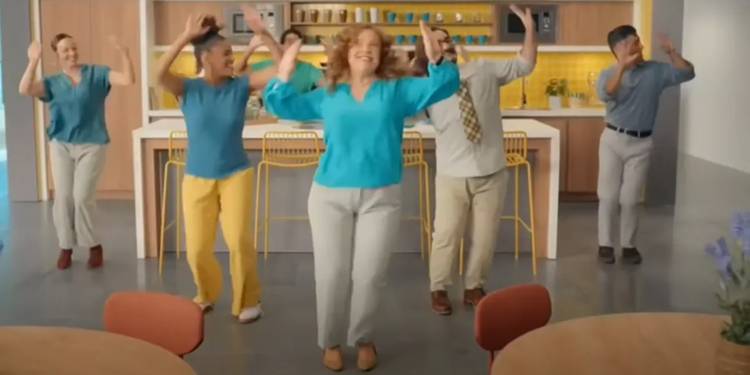 what happened to the jardiance lady in the yellow dress Who Is The New Jardiance Lady? The Hate For The Commercial Character Explained