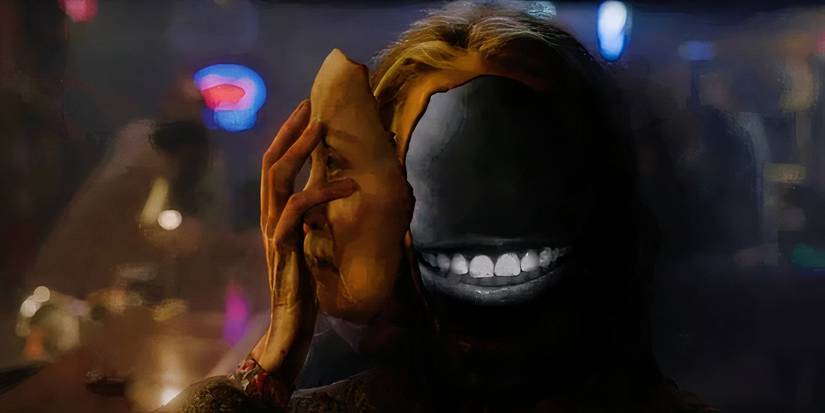 Sarah Palmer (Grace Zabriskie) opens her face to reveal something horrible in Twin Peaks The Return