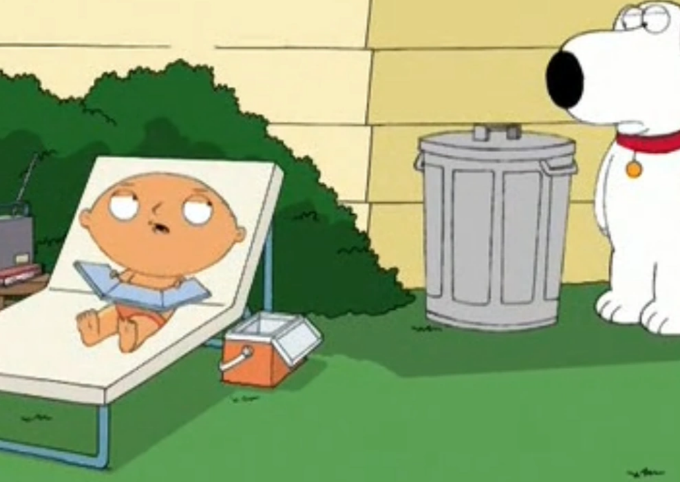 Stewie tanning while Brian looks at him in family Guy