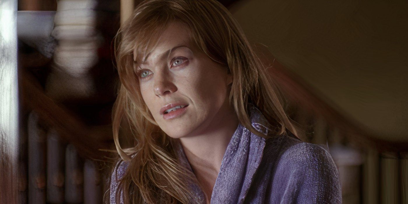 Ellen Pompeo as Meredith Grey in the Grey's Anatomy pilot