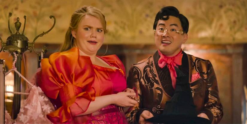 Bowen Yang e Bronwyn James como Pfanee e ShenShen em Wicked.