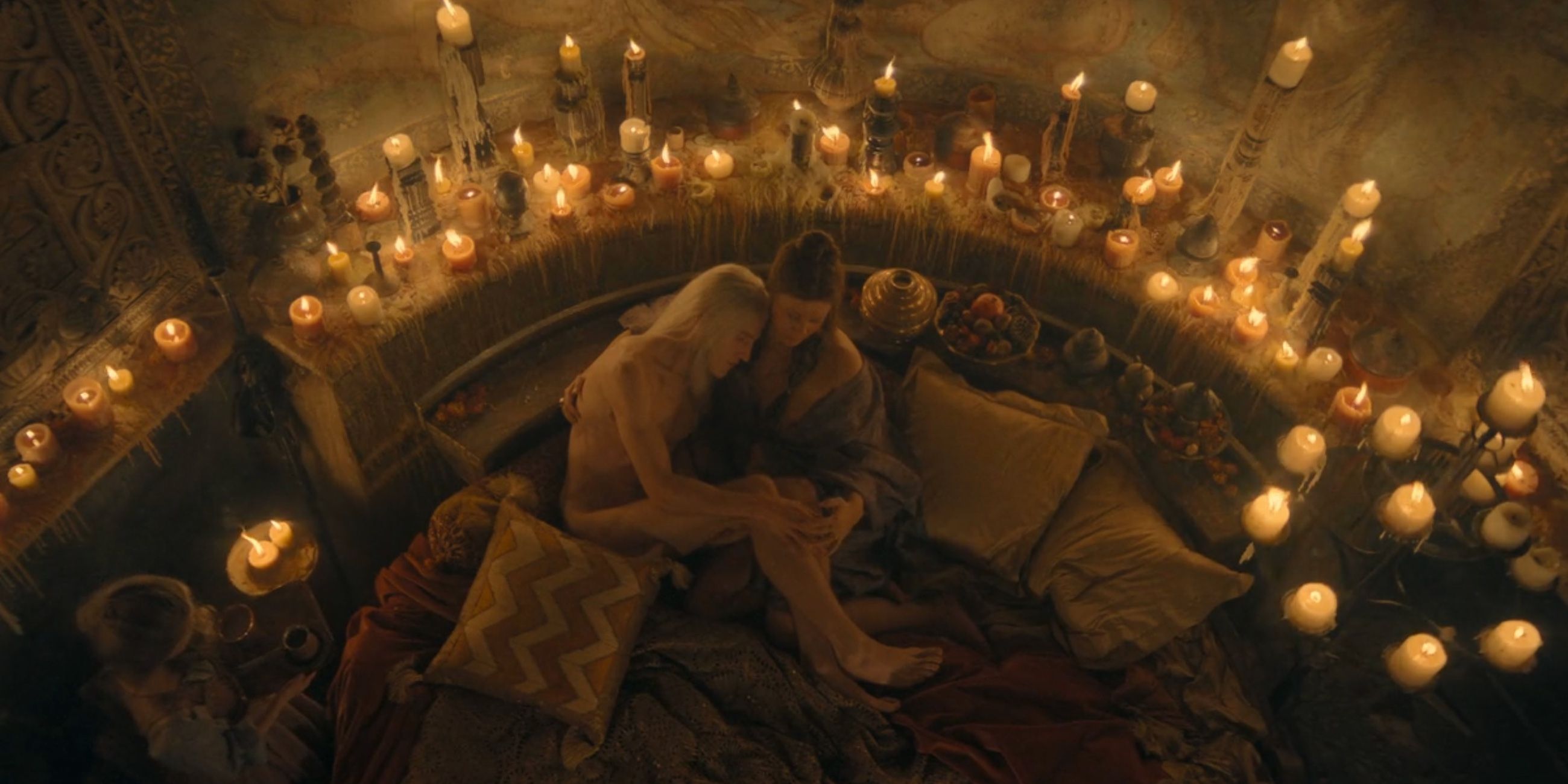 Aemond curled up with Sylvia in bed in House of the Dragon season 2 episode 2
