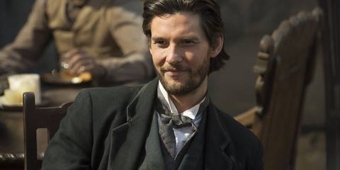 Ben Barnes As Logan From Westworld smirking