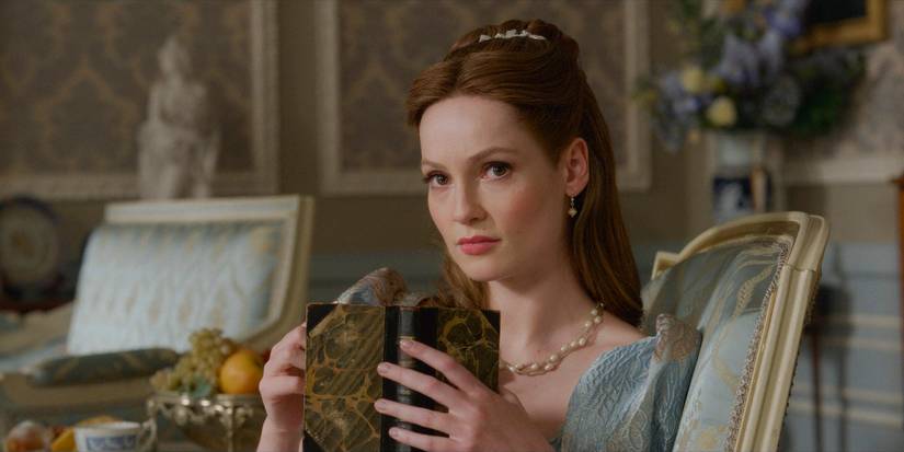 Francesca Bridgerton (Hannah Dodd) looking away from her reading in Bridgerton season 3 episode 7