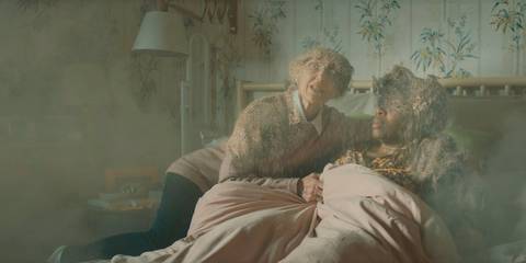 Mrs. Flood (Anita Dobson) and Cherry Sunday (Angela Wynter) turning to dust in the Doctor Who episode 