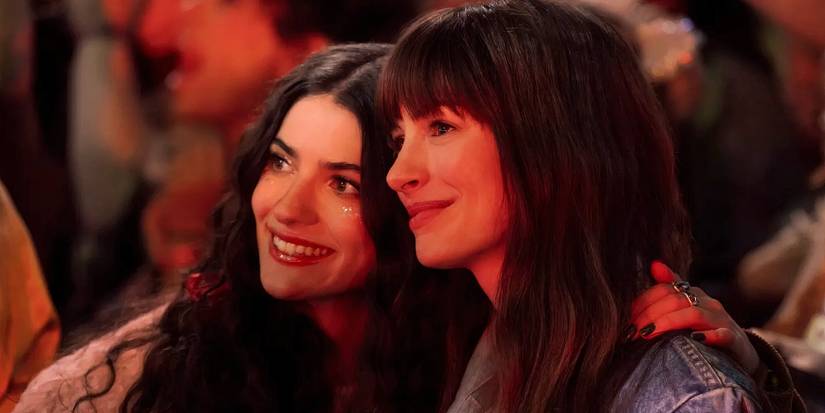 Элла Рубин и Энн Хэтэвей в фильме "Идея о тебе"