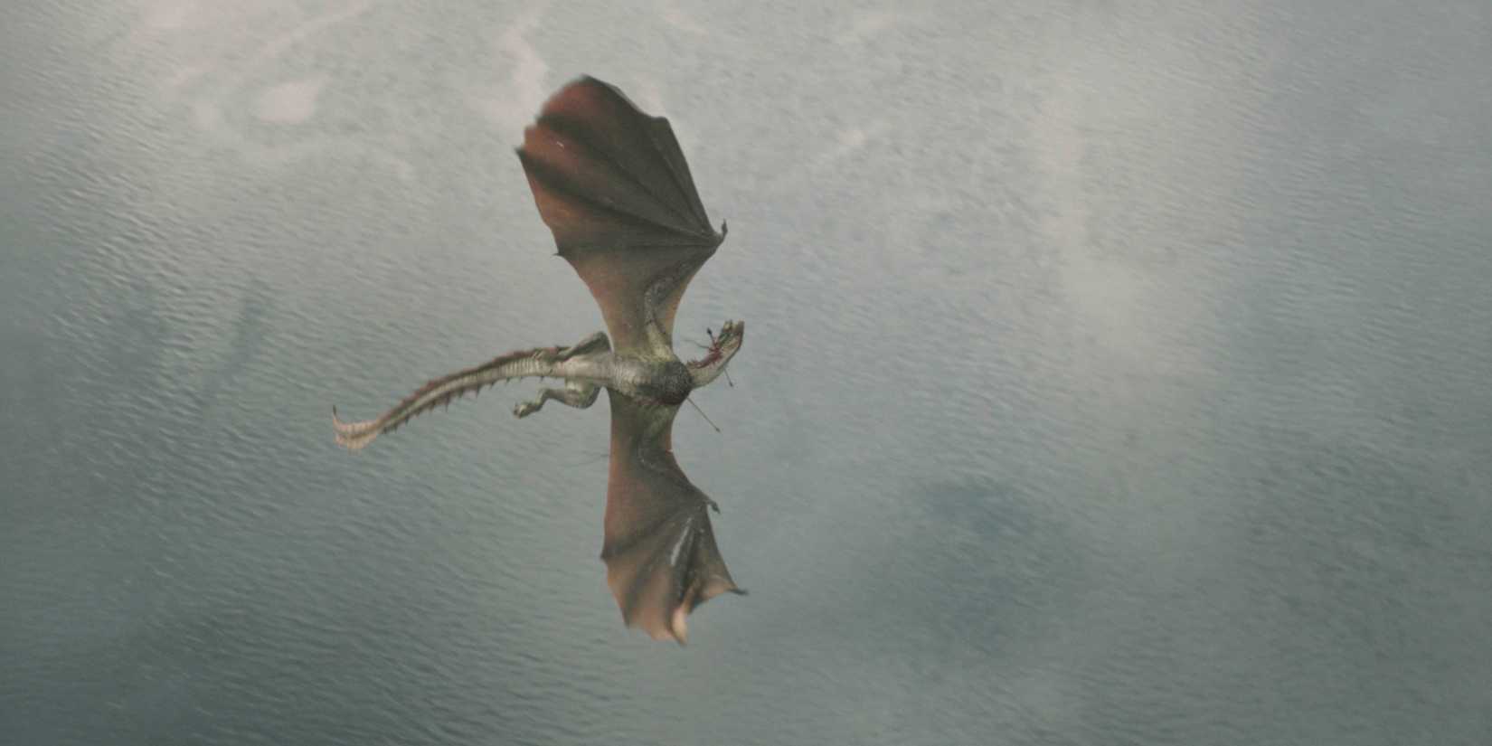 Rhaegal caindo em Game of Thrones, temporada 8, episódio 4,