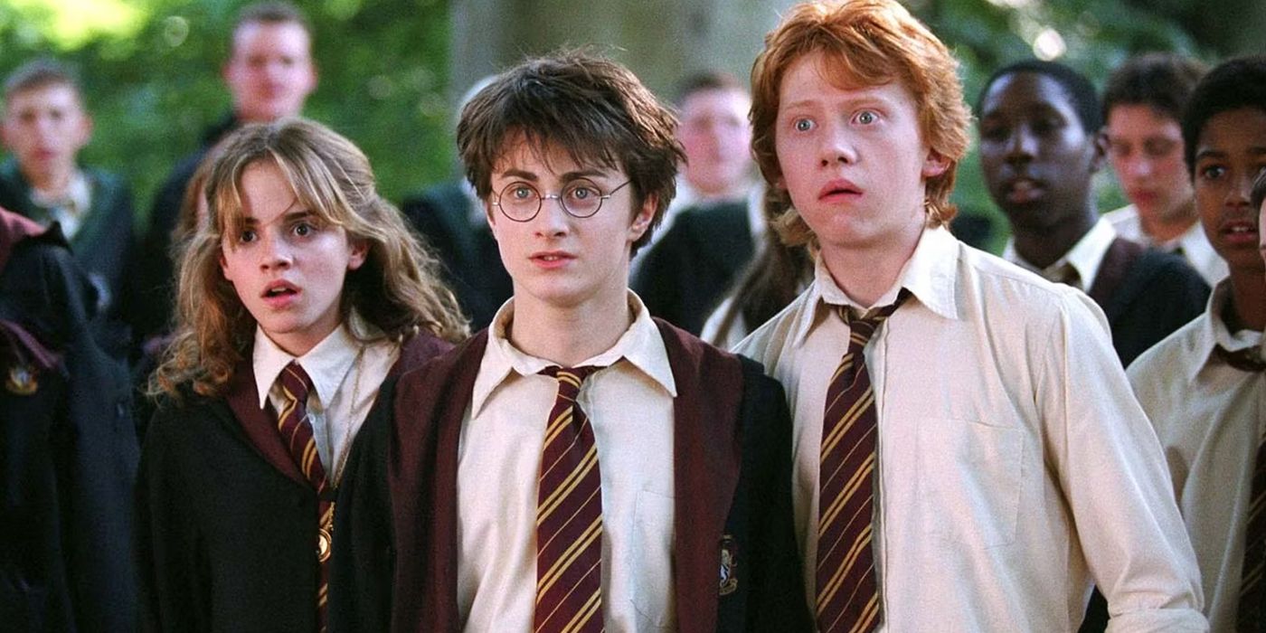 Las 10 escenas más divertidas de Harry Potter que solo aparecieron en las películas