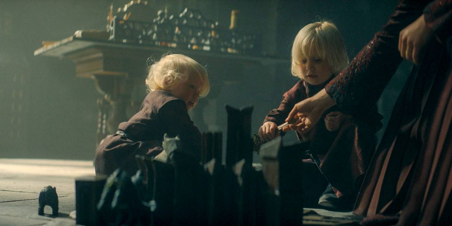 Rhaenyra and Daemon Targaryen's baby sons in House of the Dragon season 2 episode 2