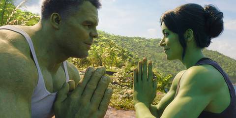 Hulk and She-Hulk balancing in She-Hulk Attorney at Law
