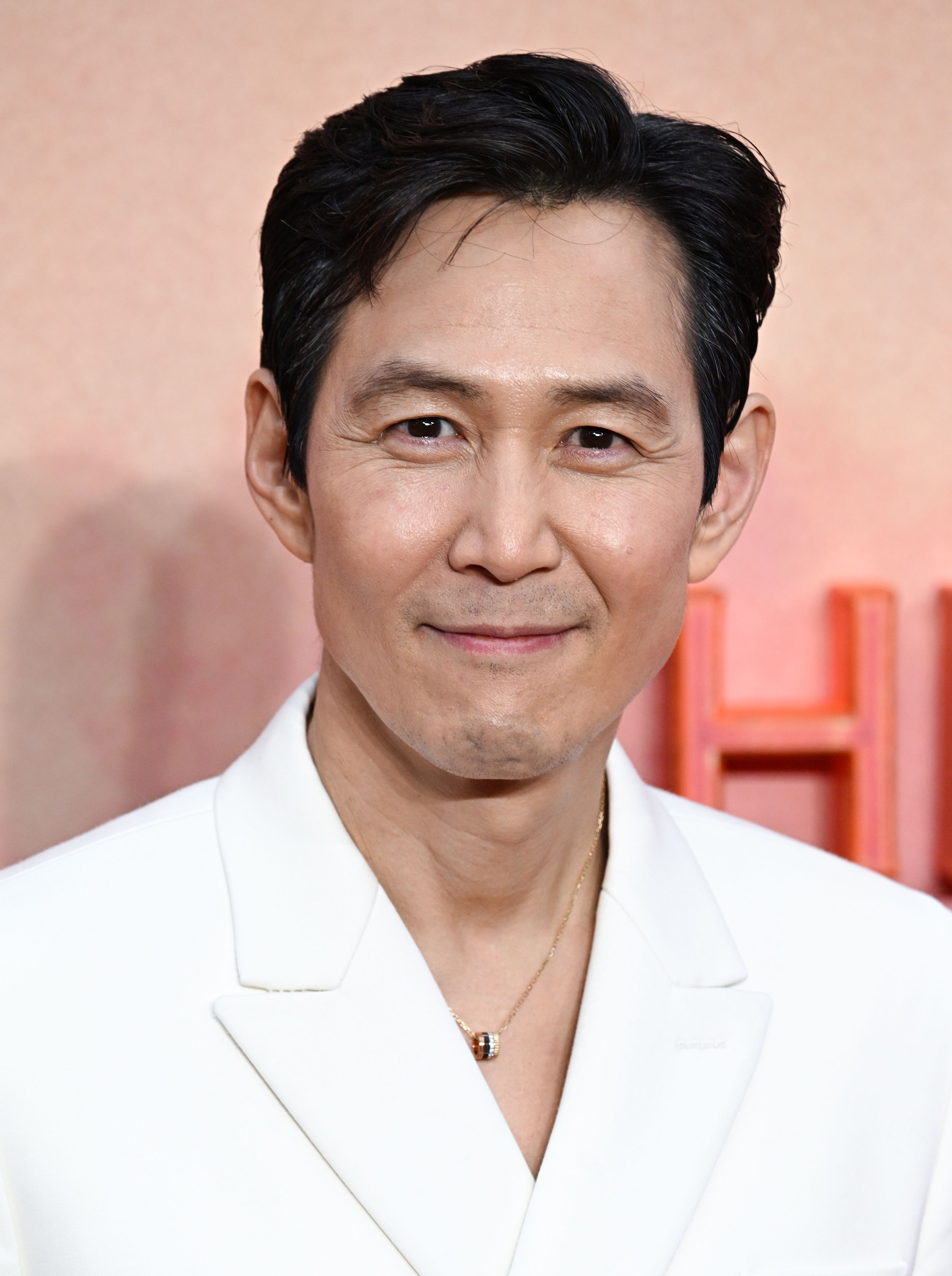 Lee Jung-Jae Profile Picture