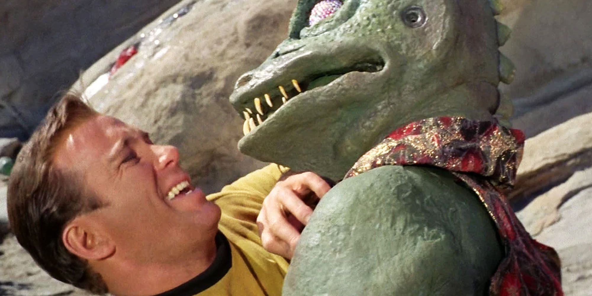 Star Trek: Strange New Worlds Retcons Gorn, Impacting Kirk's Original Series Fight