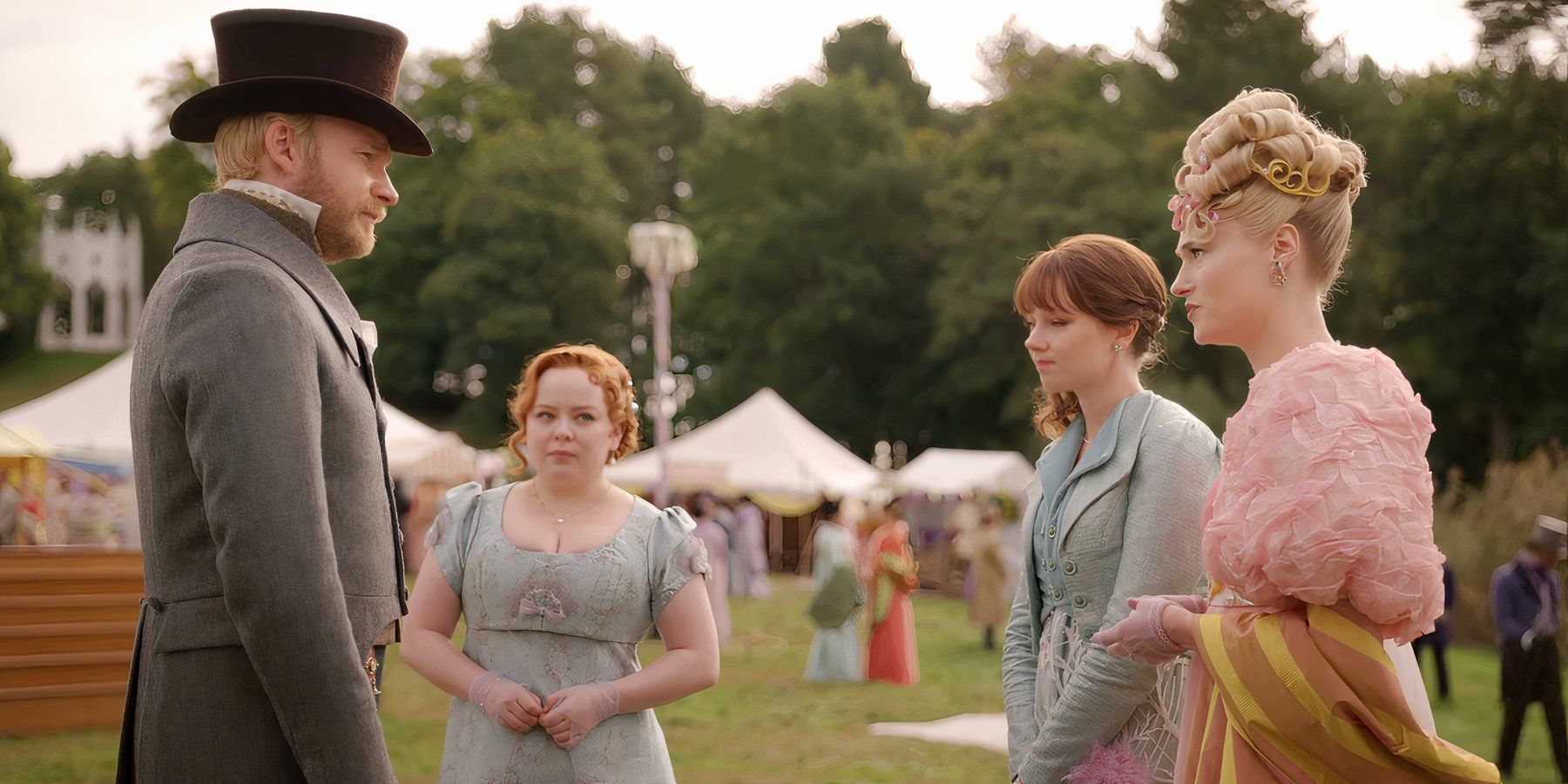 Lord Debling, Penelope, Eloise, and Cressida congregating outside in Bridgerton