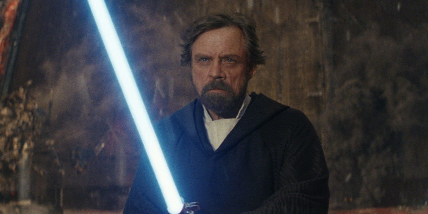 One Last Jedi Scene Foreshadowed Luke Skywalker's Death In The Most Surprising Way