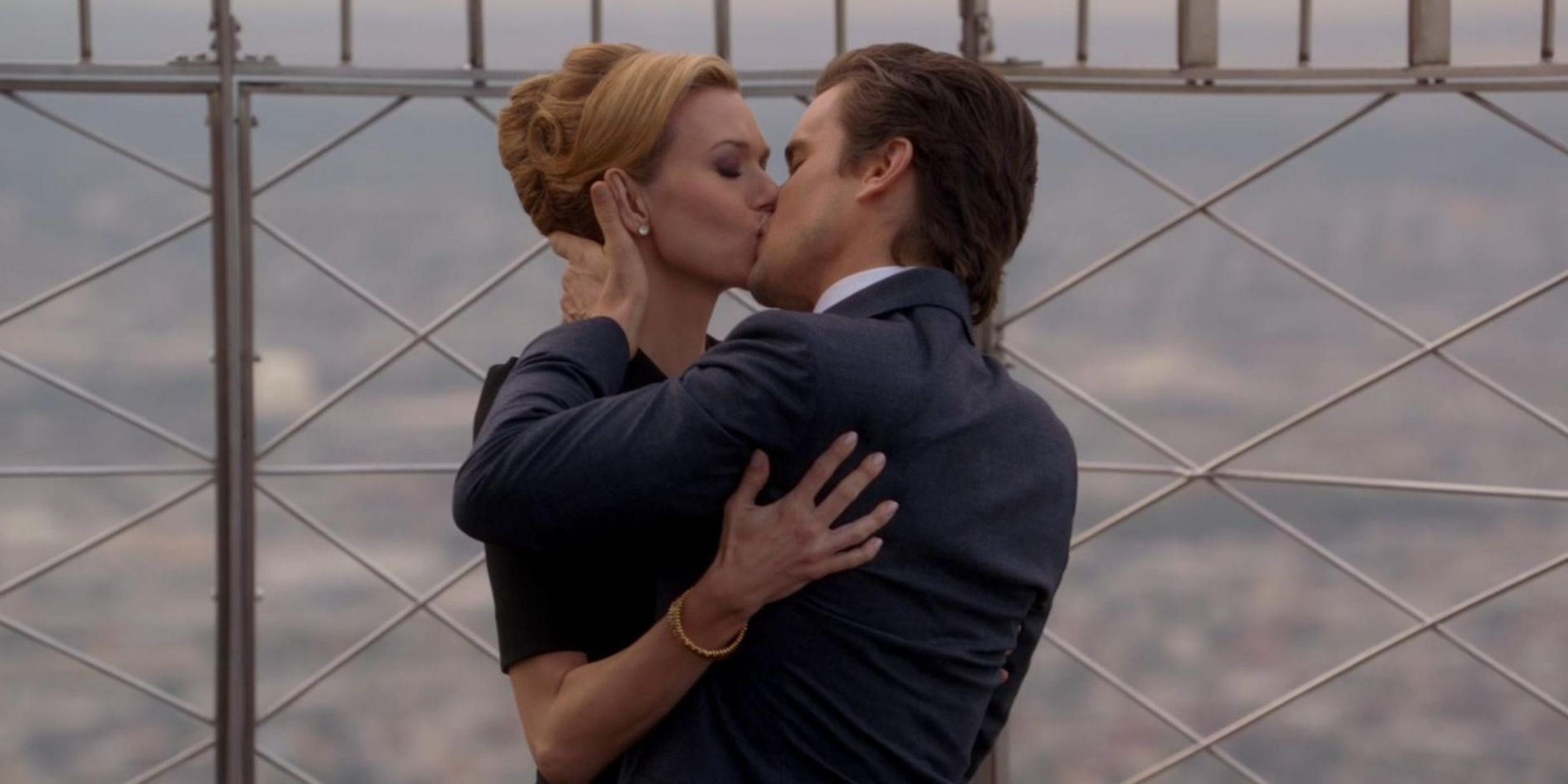 Neal Caffrey y Peter Burke tienen la mejor relación en el ámbito de cuello blanco, y ninguno de los demás se acerca