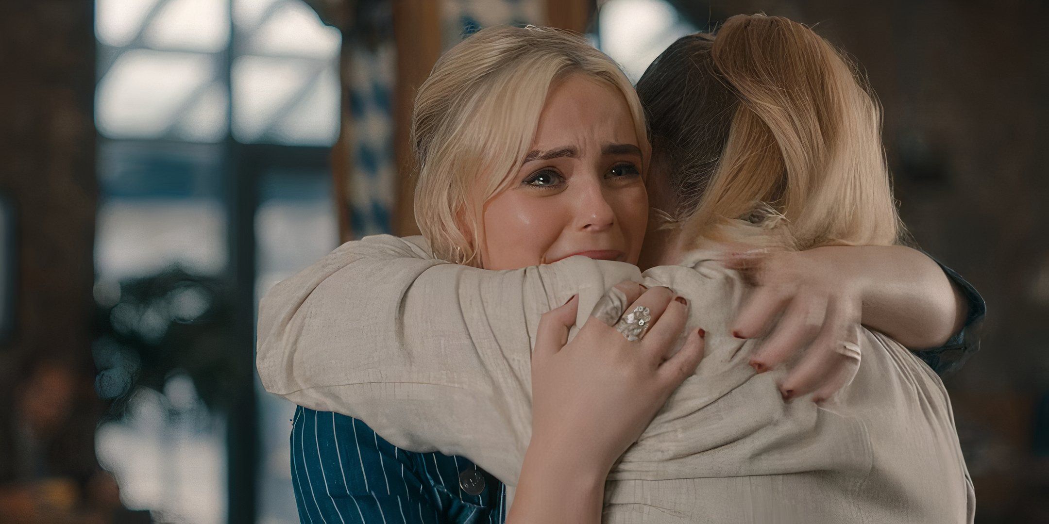 Ruby hugs her mom in Doctor Who.