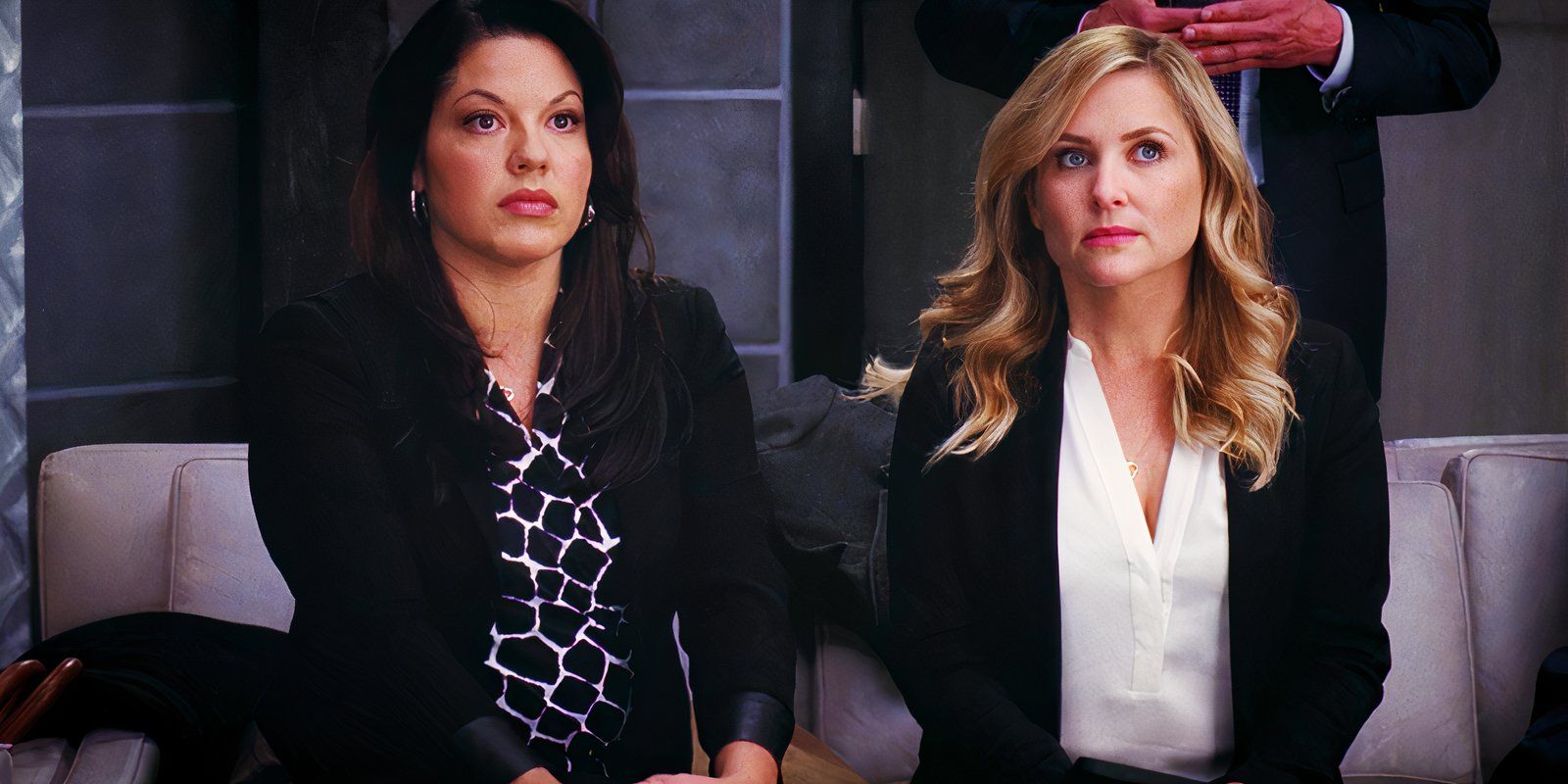 Sara Ramirez as Callie Torres and Jessica Capshaw as Arizona Robbins in Grey's Anatomy season 9 episode 16