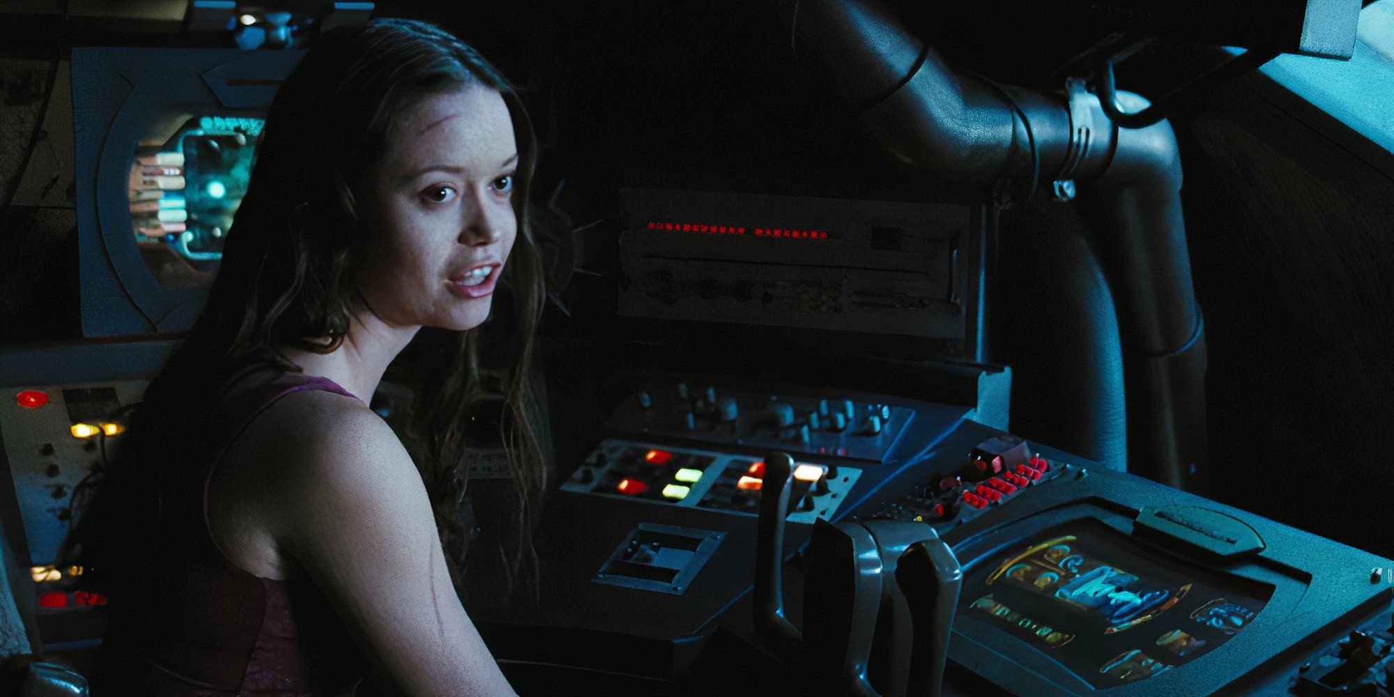 Summer Glau as River in Serenity