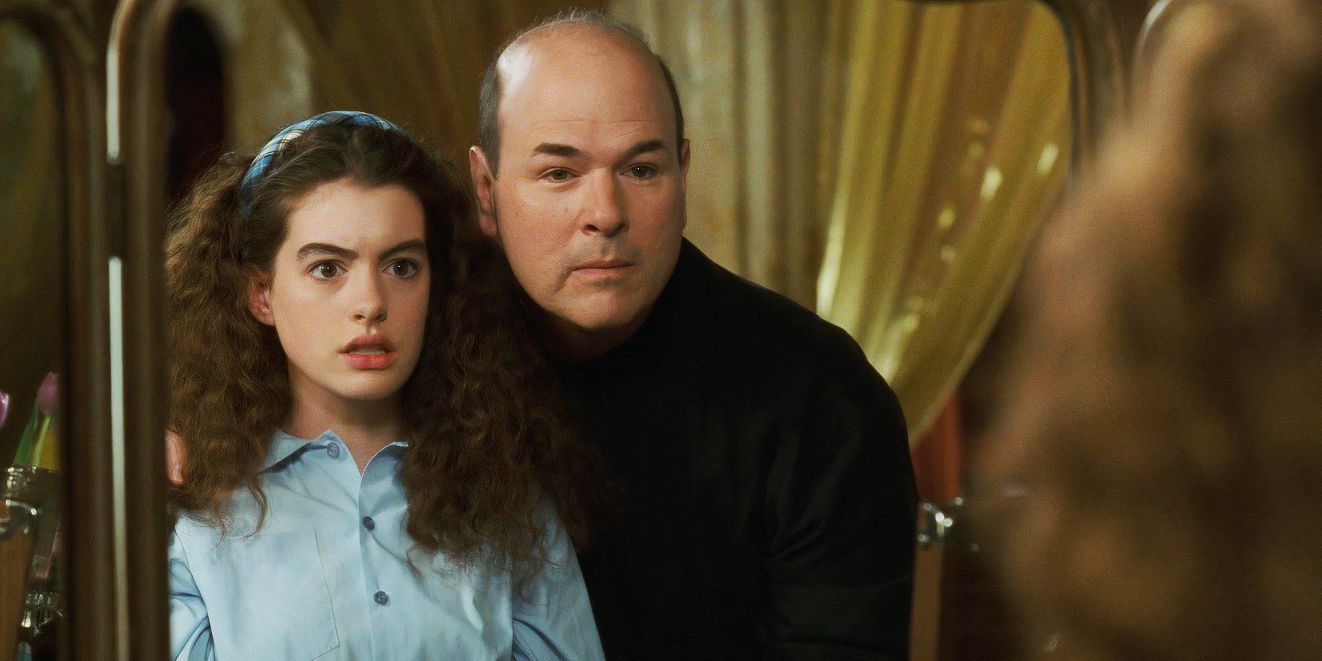 The Princess Diaries 3 finalmente debe abordar una dura realidad sobre el sutil villano de la película original