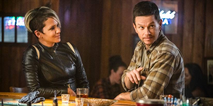 Cena do filme The Union com Mark Wahlberg e Halle Berry.