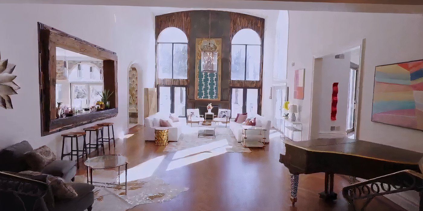 90 Day Fiancé Happily Ever After? Tell All House showing living room seating area with piano