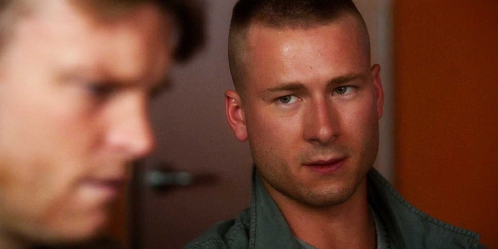 A close up of Evan Westcott (Glen Powell) in NCIS