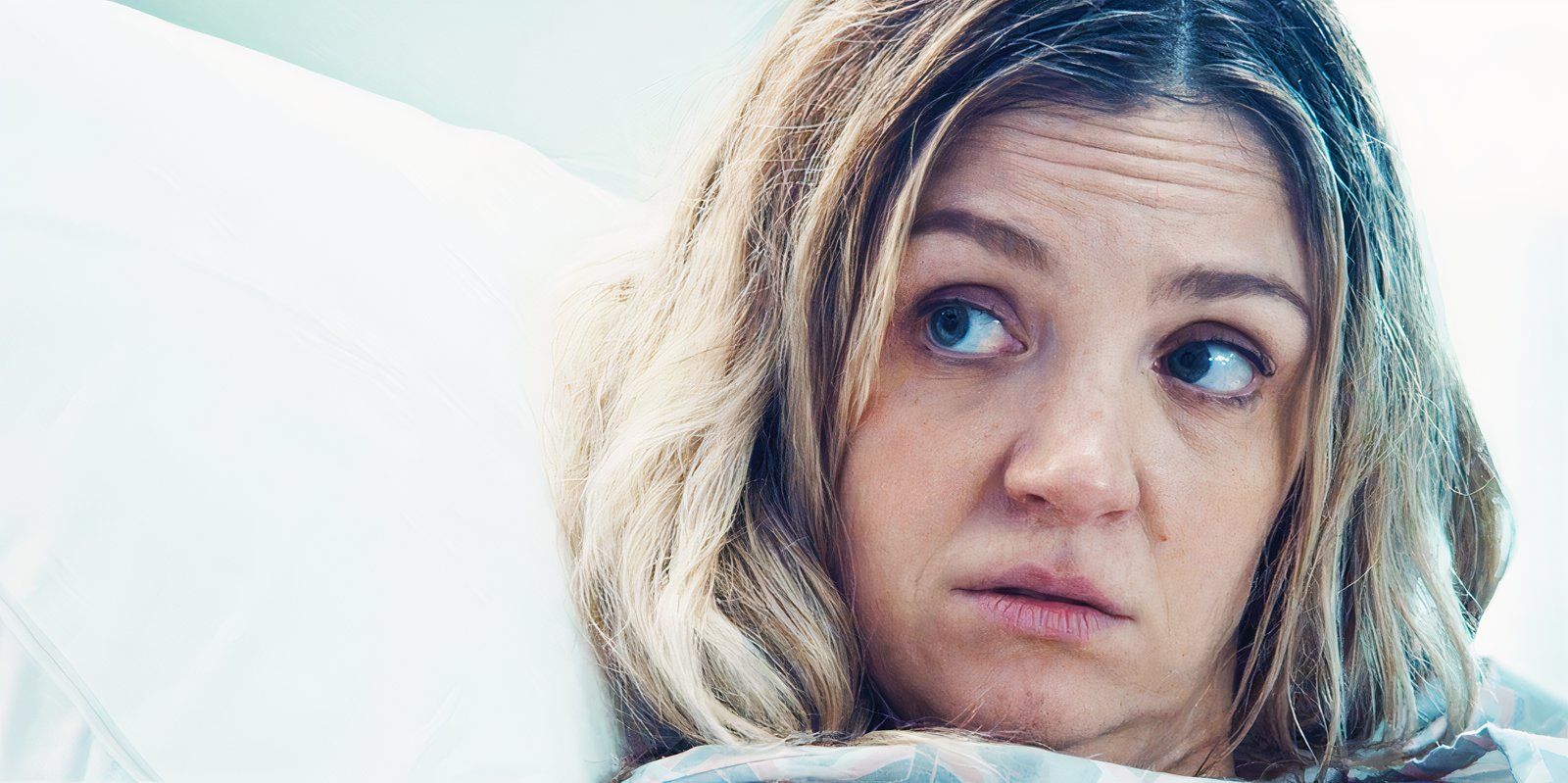 Abby Elliott as Sugar in The Bear season 3, episode 8