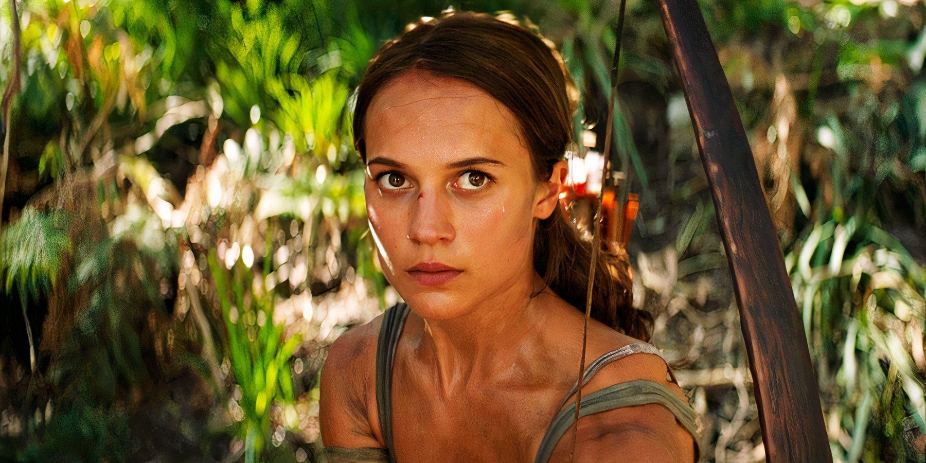 Hayley Atwells Lara Croft Is Doing Something Neither Angelina Jolie Nor Alicia Vikanders Tomb Raider Movies Did